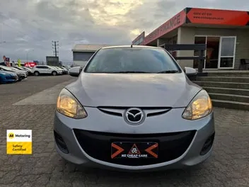 Mazda Demio 2012 photo 3