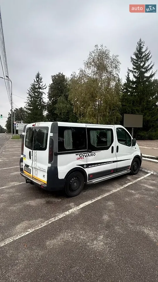 Opel Vivaro 2003 photo 4