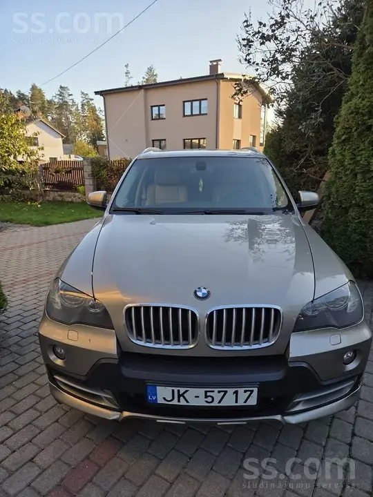 BMW X5 2008 photo 2