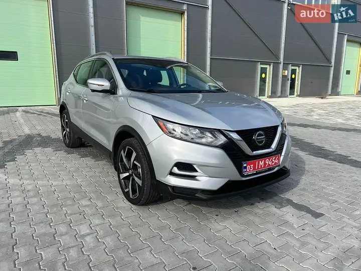 Nissan Rogue Sport 2022 photo 2