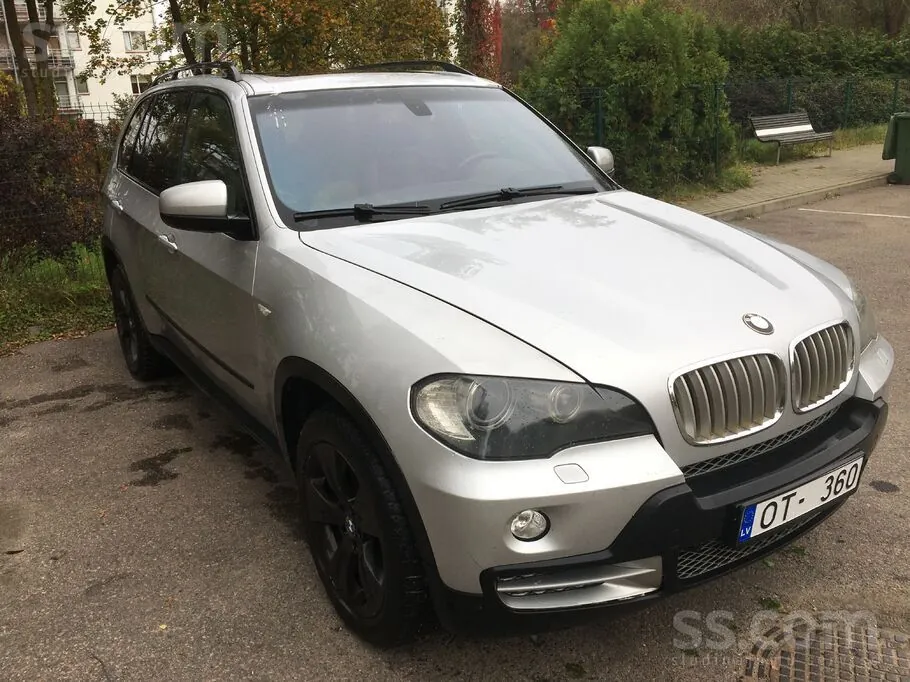 BMW X5 2008 photo 2