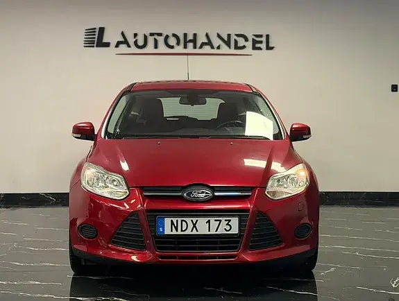 Ford Focus 2013 photo 2