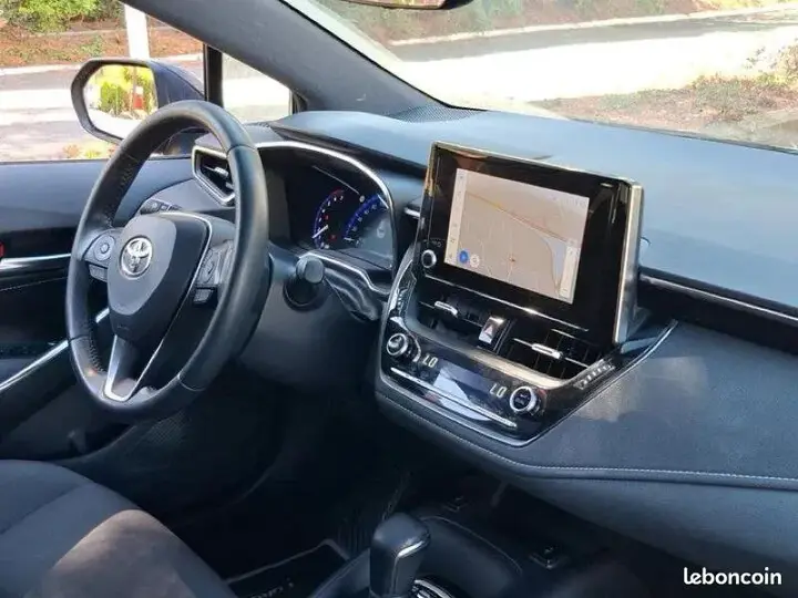 Toyota Corolla 2023 photo 3