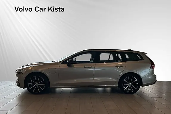 Volvo V60 2026 photo 3