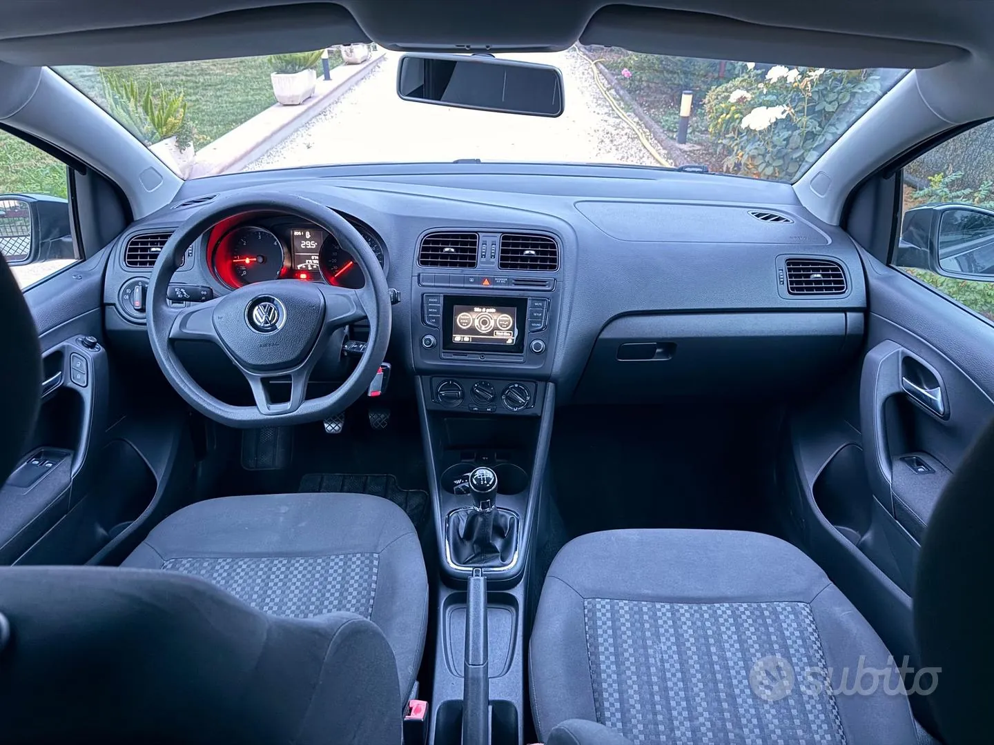 Volkswagen Polo 2014 photo 5