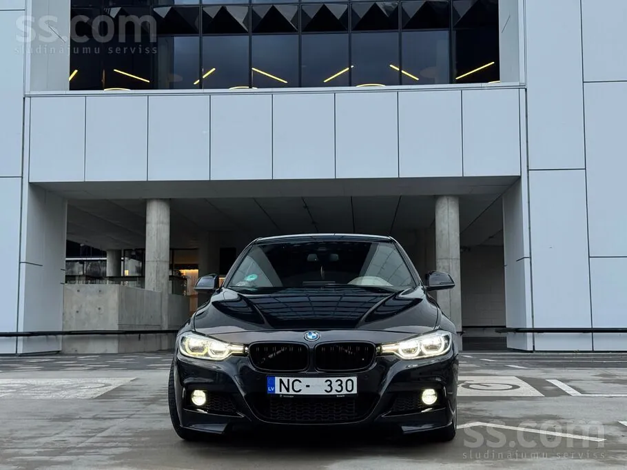 BMW F30 2012 photo 2