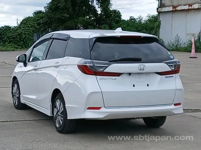 Honda Shuttle Hybrid 2019 photo 5