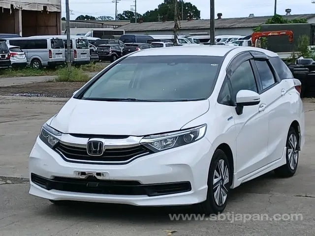 Honda Shuttle Hybrid 2019 photo 3