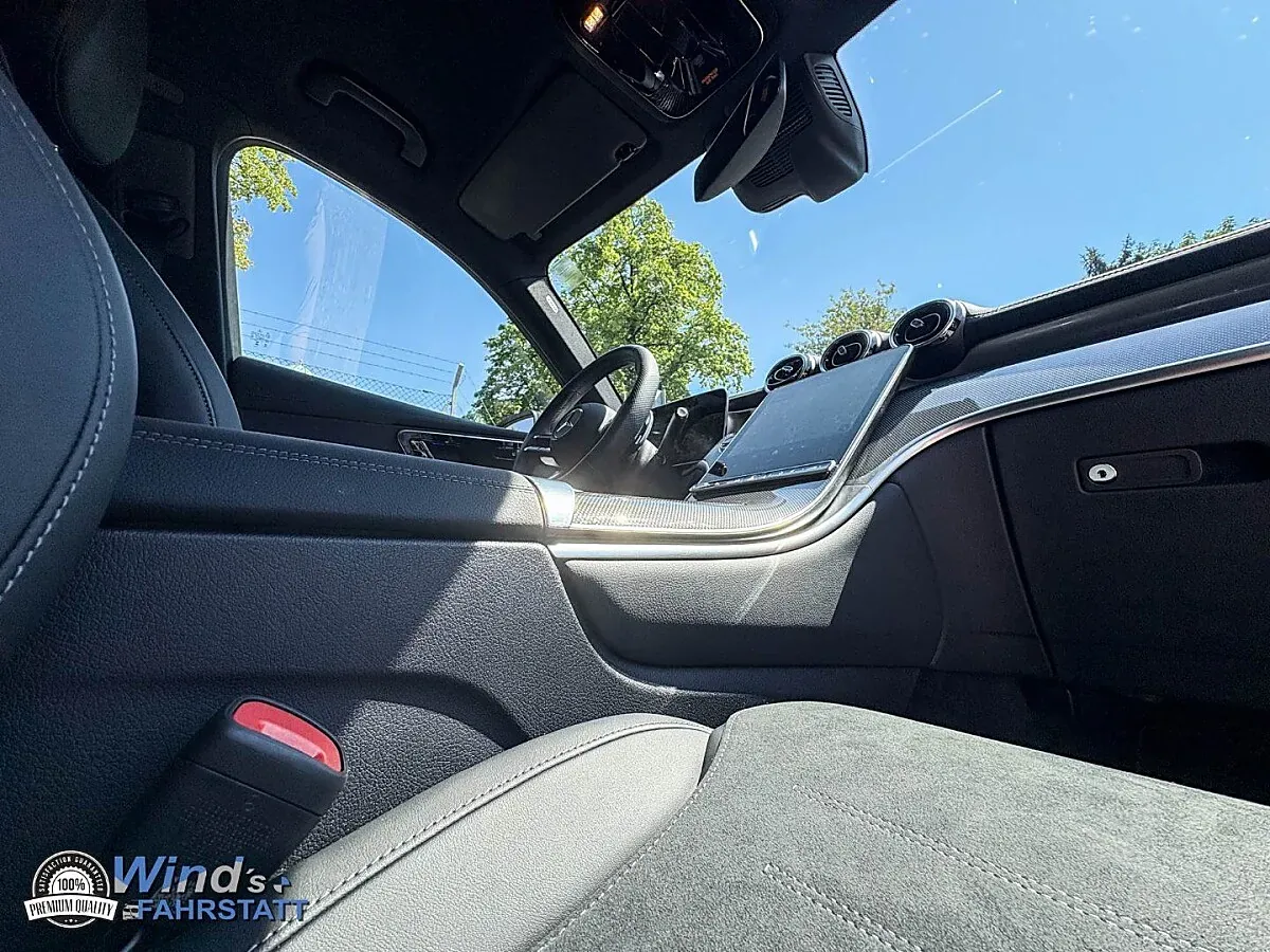 Mercedes-Benz Glc-Class 2026 photo 3