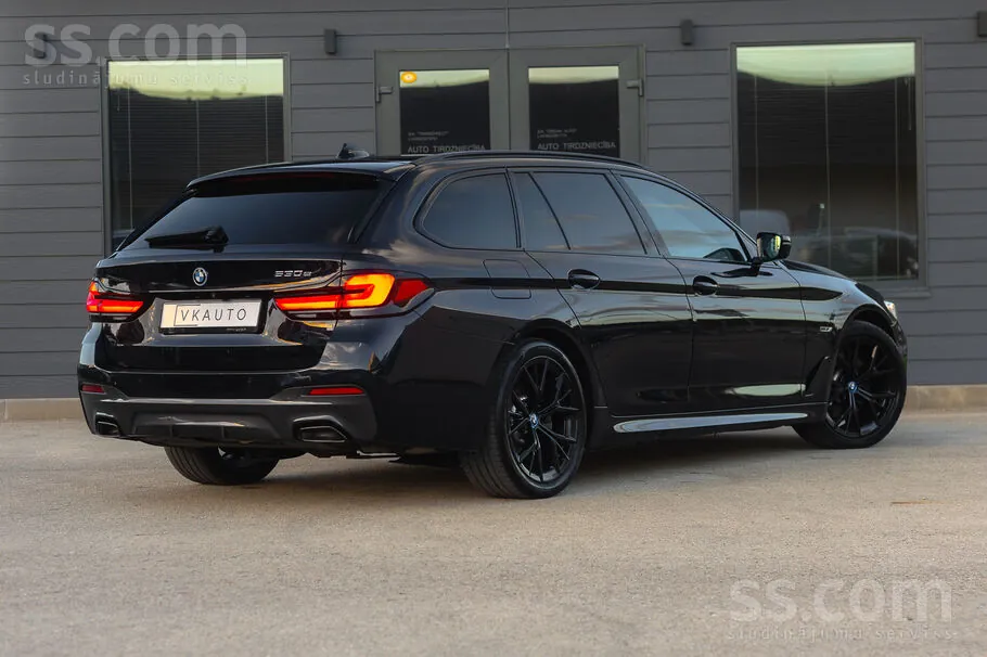 BMW 530E 2021 photo 4