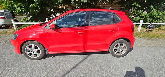 Volkswagen Polo 2010 photo 4