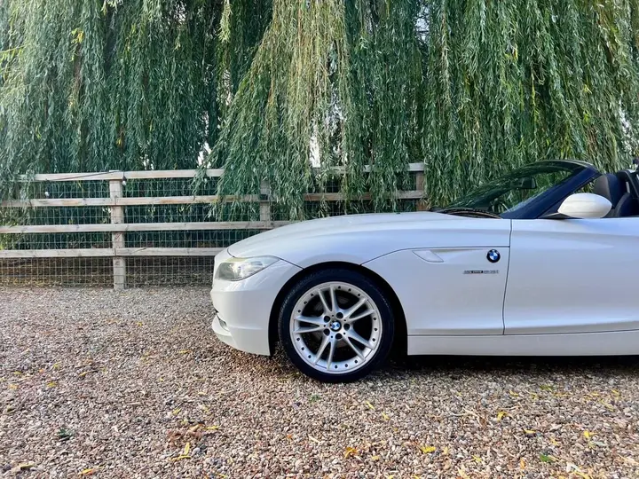 BMW Z4 2009 photo 4