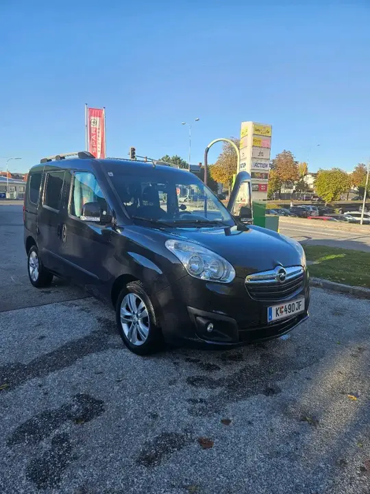 Opel Combo 2018 photo 2