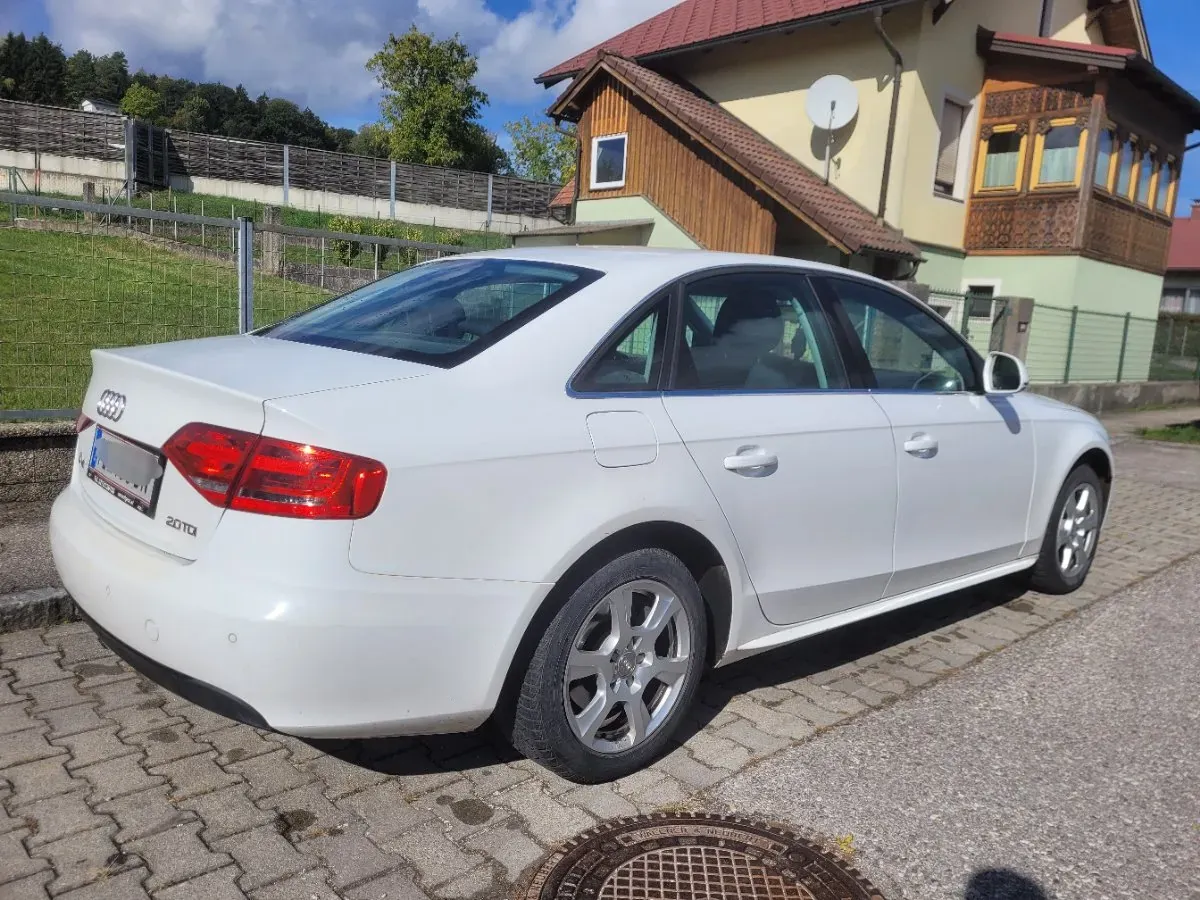 Audi A4 2008 photo 3