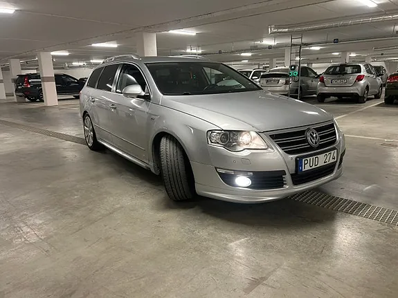 Volkswagen Passat 2010 photo 2