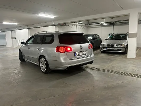 Volkswagen Passat 2010 photo 4
