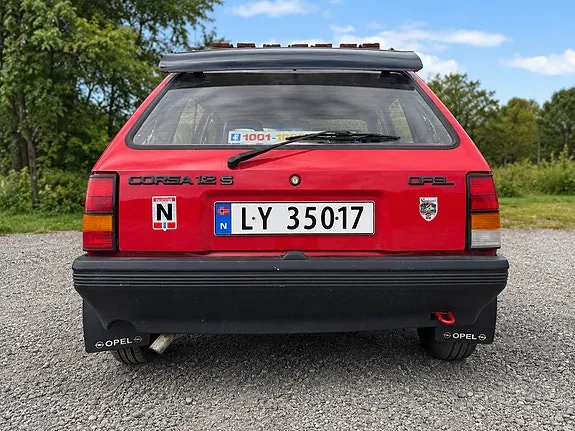 Opel Corsa 1985 photo 4