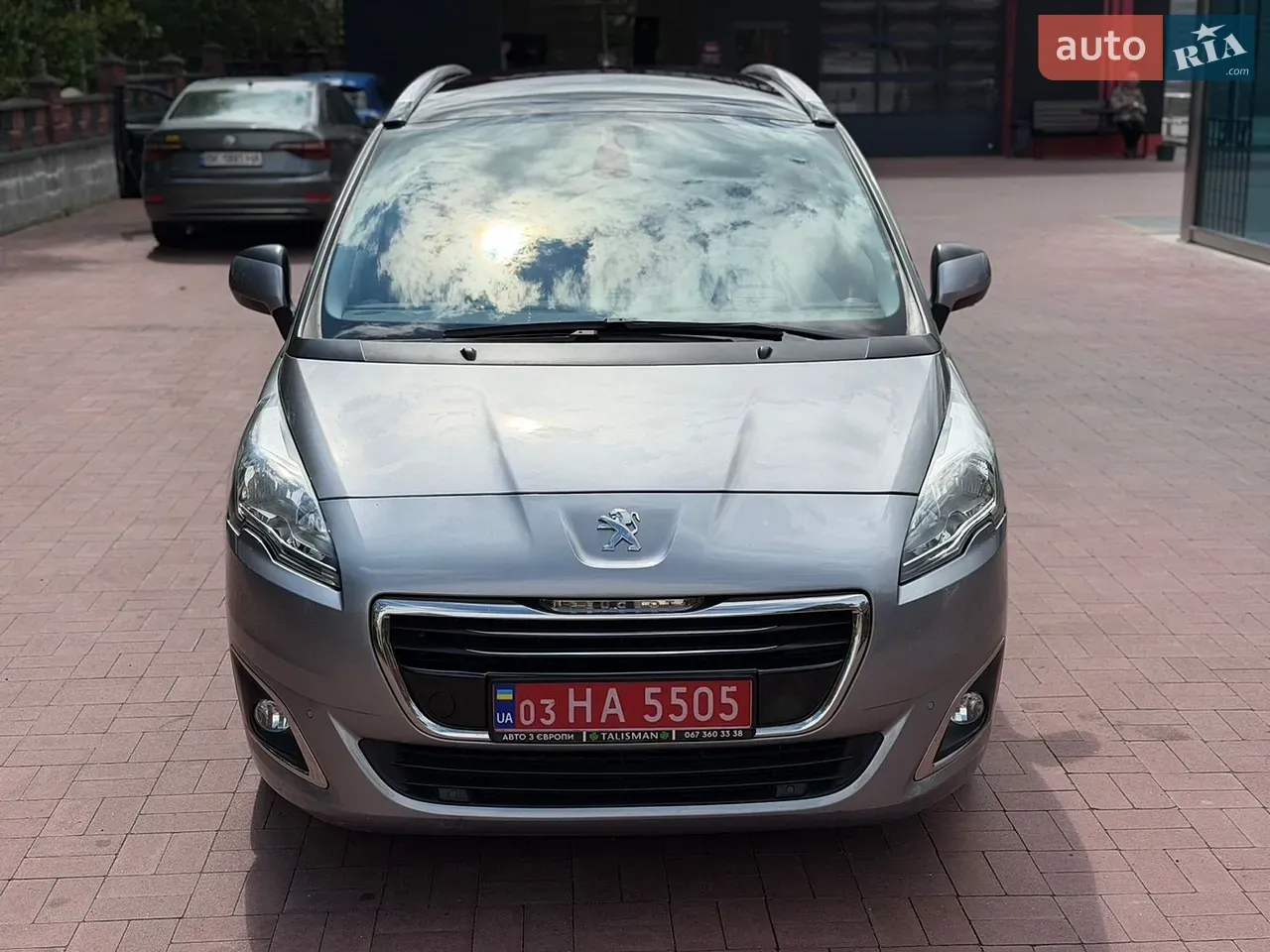 Peugeot 5008 2015 photo 5