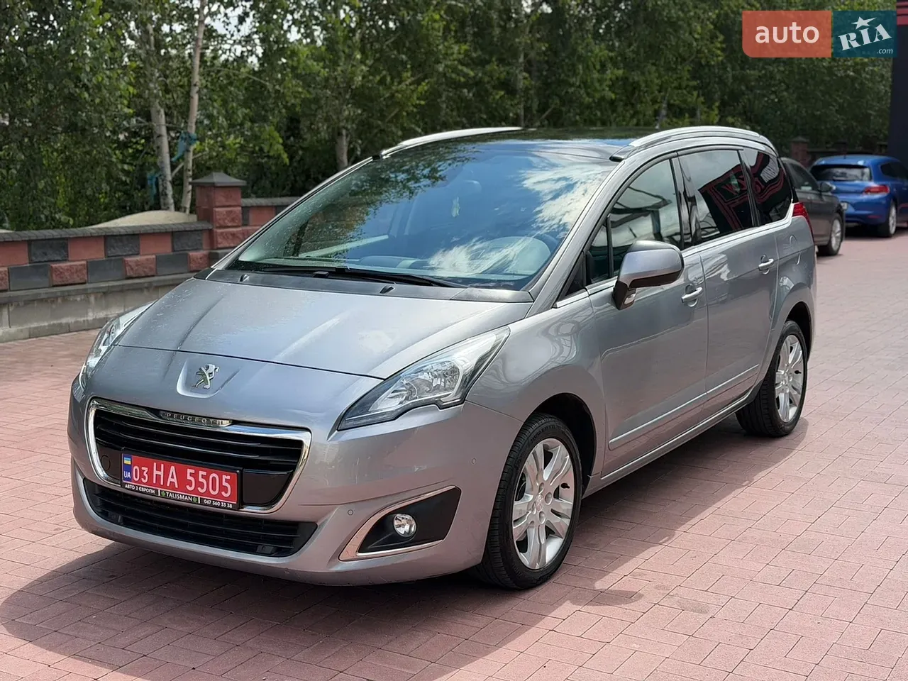 Peugeot 5008