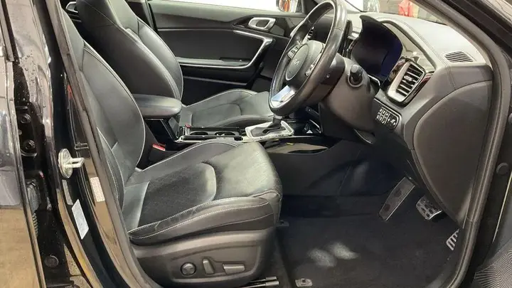 Kia Xceed 2022 photo 3