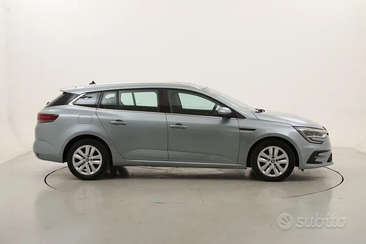 Renault Megane 2022 photo 3