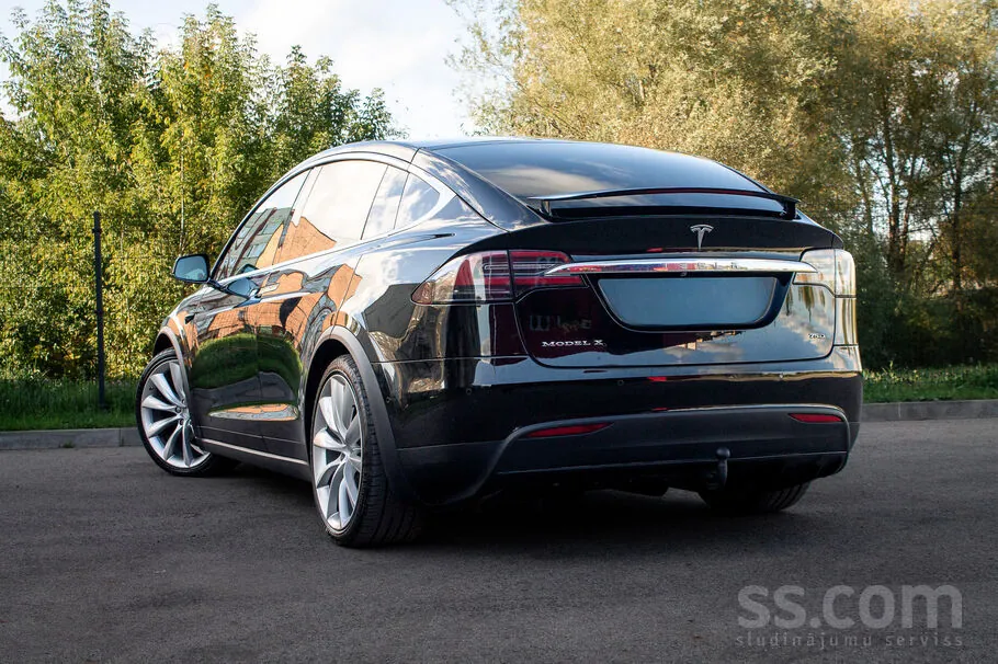 Tesla Model X 2018 photo 4
