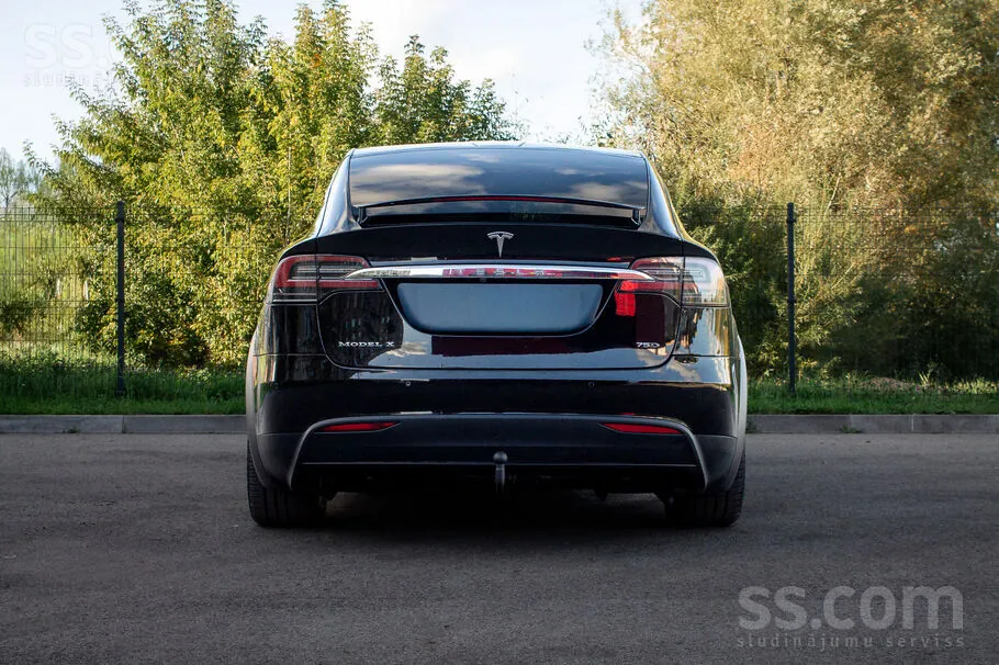 Tesla Model X 2018 photo 5