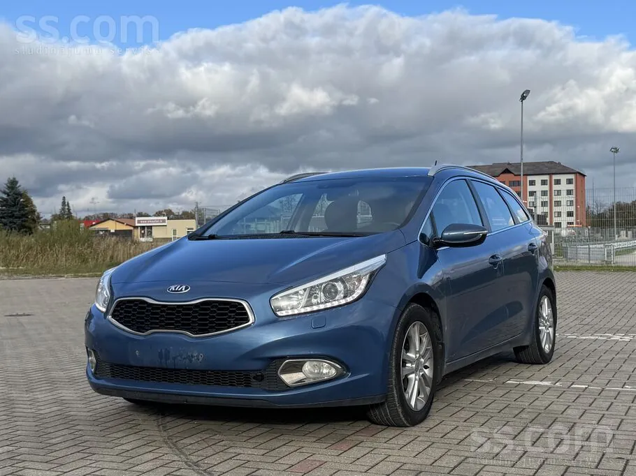 Kia Ceed 2013 photo 2