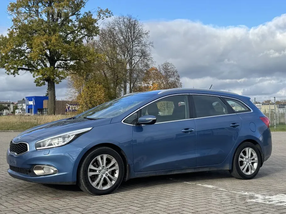 Kia Ceed 2013 photo 3