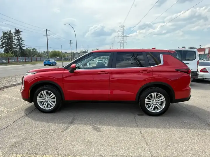 Mitsubishi Outlander 2024 photo 5