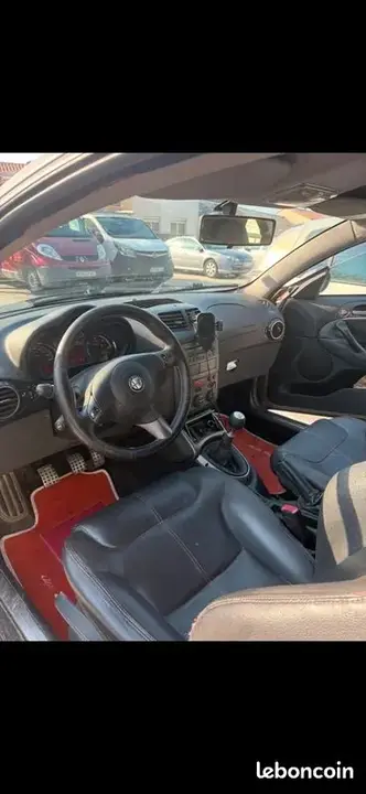 Alfa Romeo Gt 2007 photo 2
