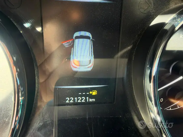 Nissan Qashqai 2014 photo 2