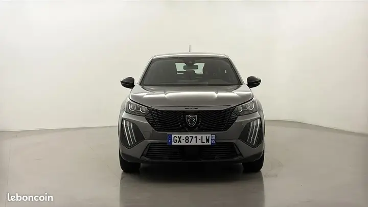 Peugeot 2008 2024 photo 3
