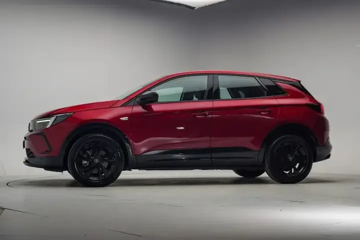 Opel Grandland 2024 photo 2