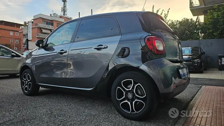 Smart Forfour 2019 photo 5