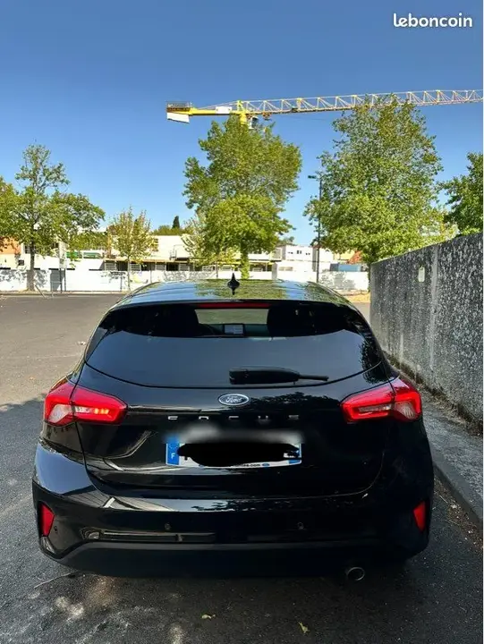 Ford Focus 2021 photo 3