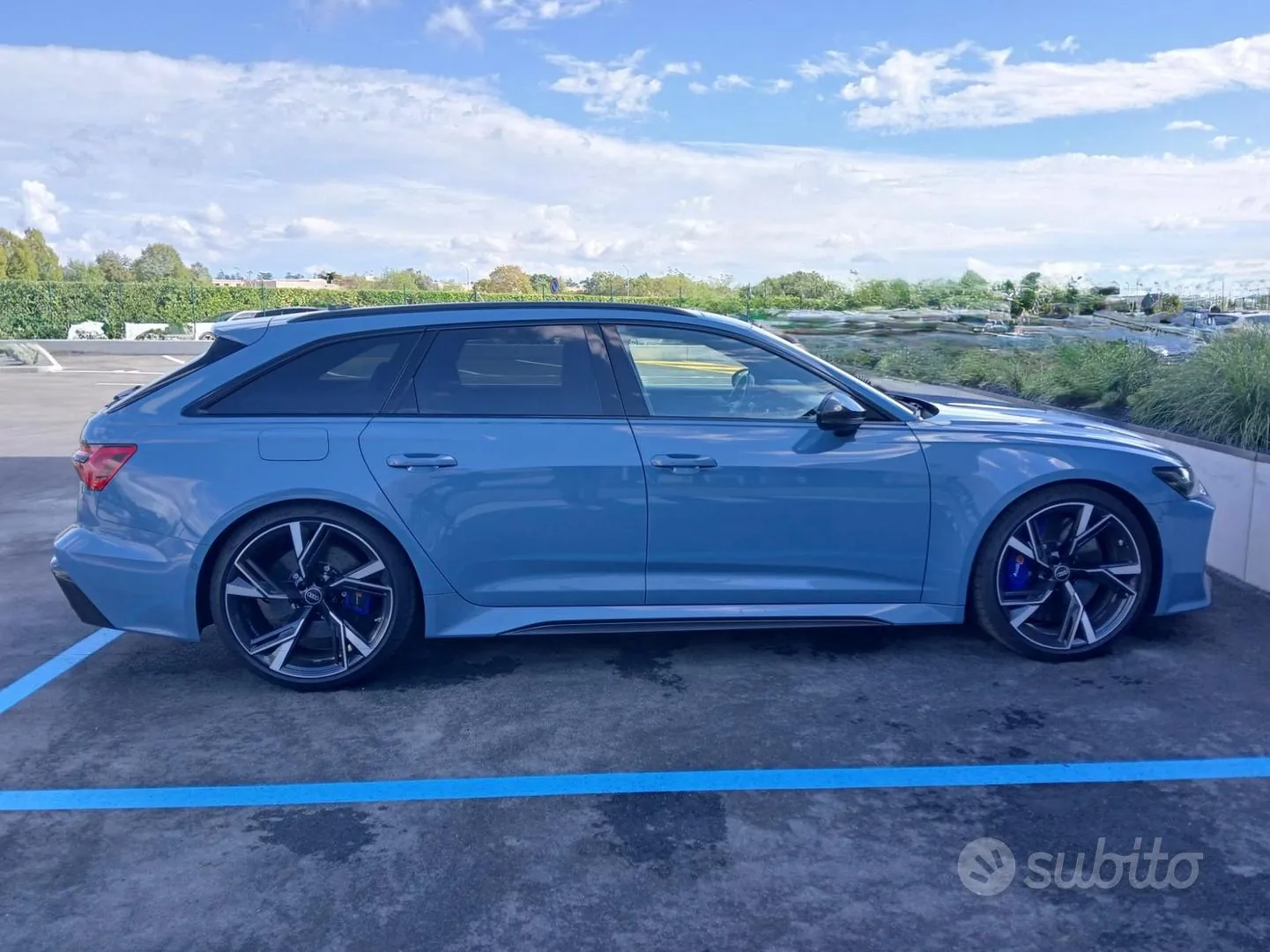 Audi A6 2022 photo 2