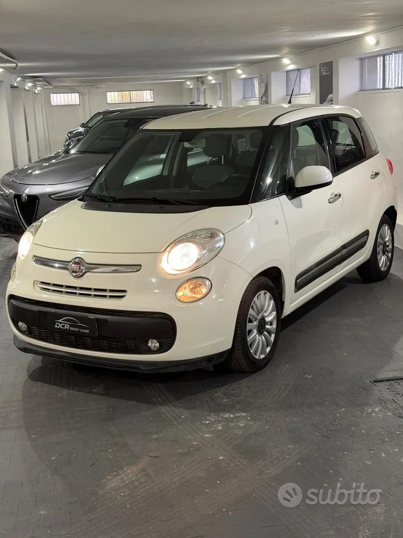 Fiat 500L 2015 photo 2