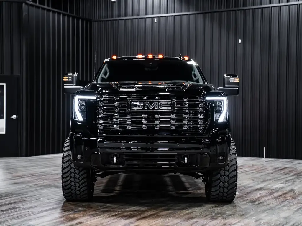 GMC Sierra 3500Hd 2026 photo 3