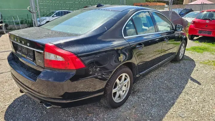 Volvo S80 2010 photo 3
