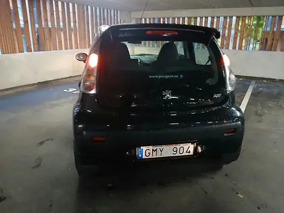 Peugeot 107 2008 photo 4
