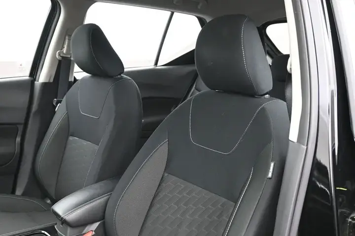 Nissan Kicks 2025 photo 4