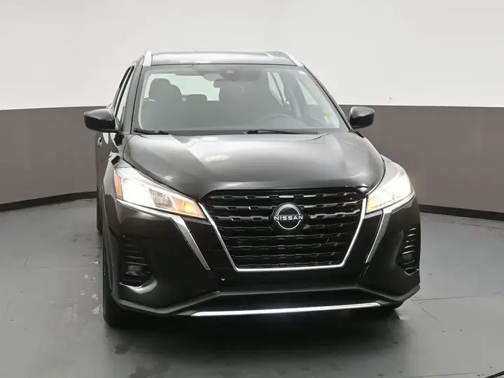 Nissan Kicks 2025 photo 2