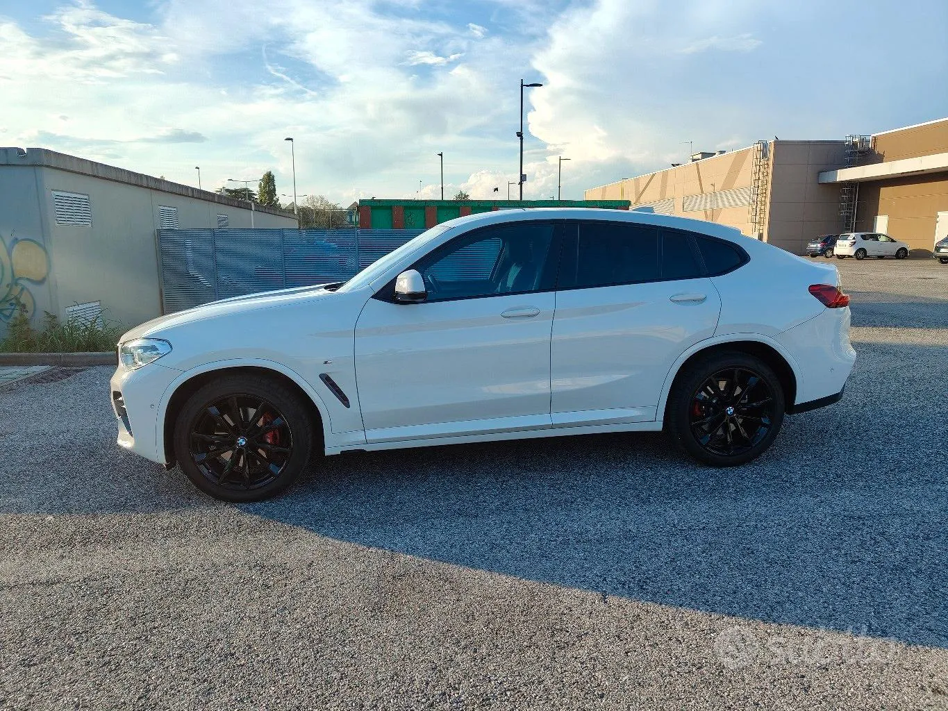 BMW X4 2021 photo 2