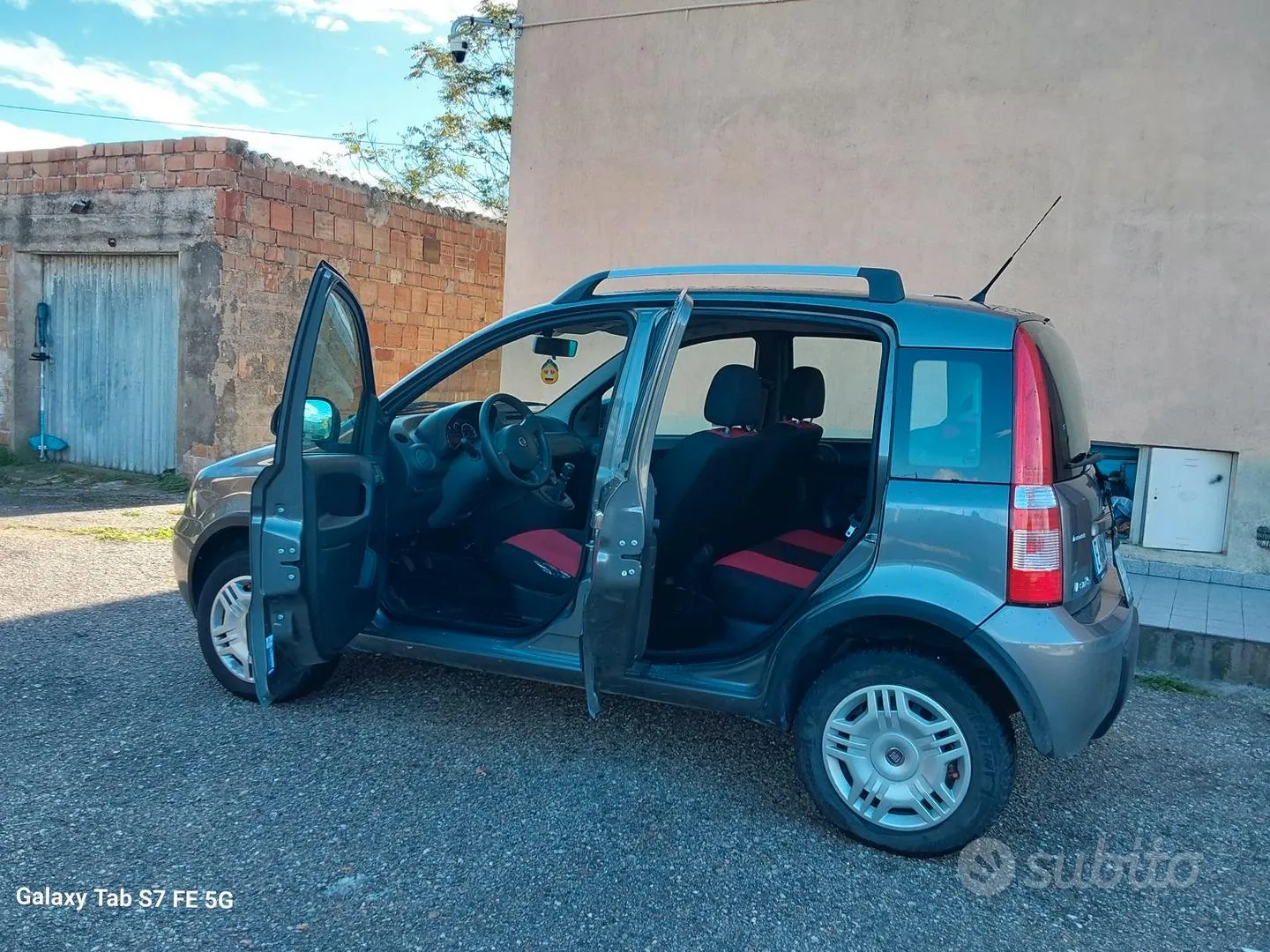 Fiat Panda 2011 photo 2