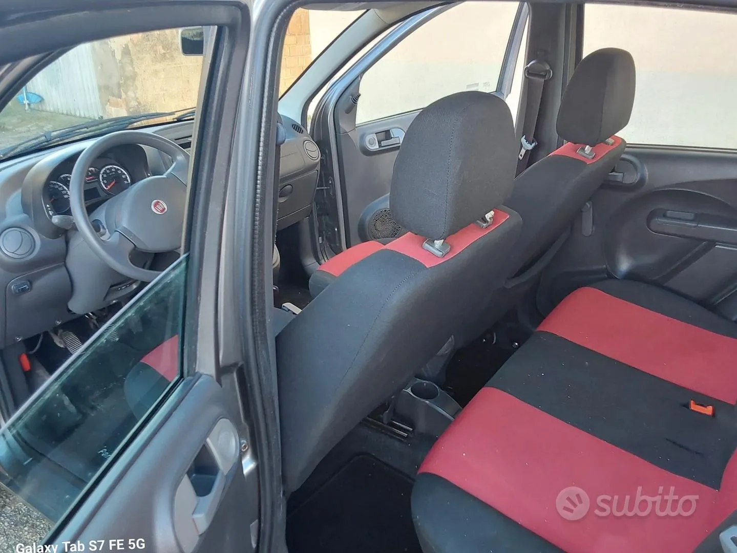 Fiat Panda 2011 photo 4