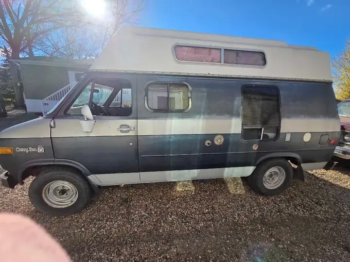 Chevrolet Van 1981 photo 3