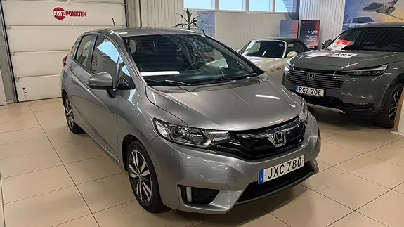 Honda Jazz 2016 photo 2