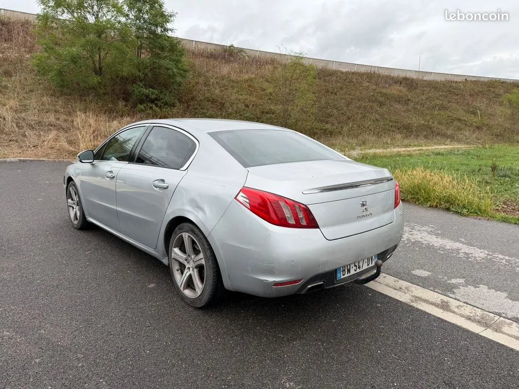 Peugeot 508 2011 photo 2