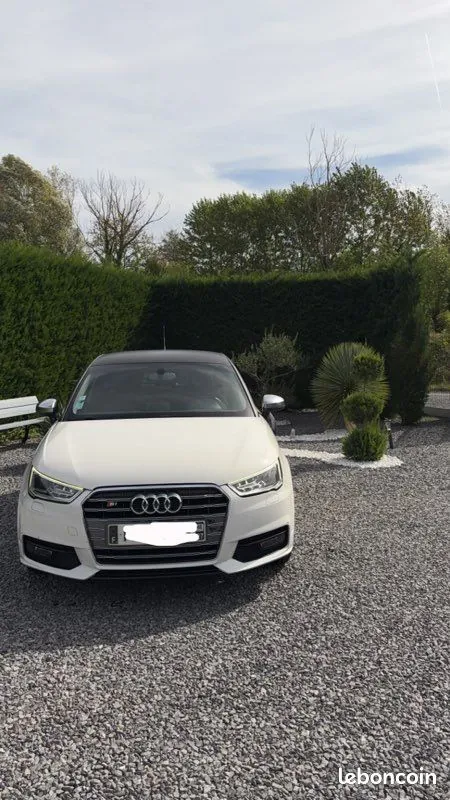 Audi A1 2016 photo 2